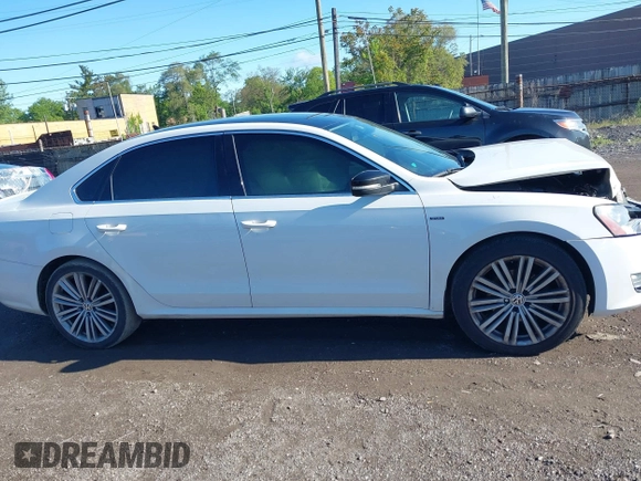 2015 Volkswagen Passat SE с VIN 1VWBS7A31FC075721, выставлен на аукционе IAAI как лот 42326684 с пробегом 177 448 миль миль и . История ставок и продаж доступна на DreamBid. Изображение 13.