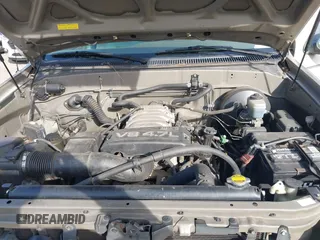 2004 Toyota Tundra SR5 with VIN 5TBET34144S447959, listed as a IAAI auction lot 41752378 with 301,993 mi miles and . Bid and sale history available at DreamBid. Image 10.