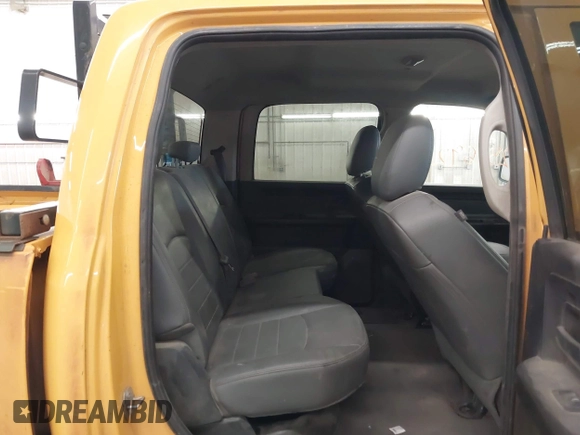 2017 Ram 2500 Tradesman с VIN 3C6TR5CT1HG711596, выставлен на аукционе IAAI как лот 42516924 с пробегом 44 593 миль миль и . История ставок и продаж доступна на DreamBid. Изображение 3.