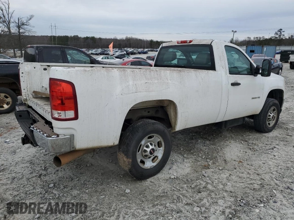2014 GMC Sierra 1500 with VIN 1GT01ZC88EF185972, listed as a Copart auction lot 44773564 with 369,968 mi miles and Salvage Title. Bid and sale history available at DreamBid. Image 3.