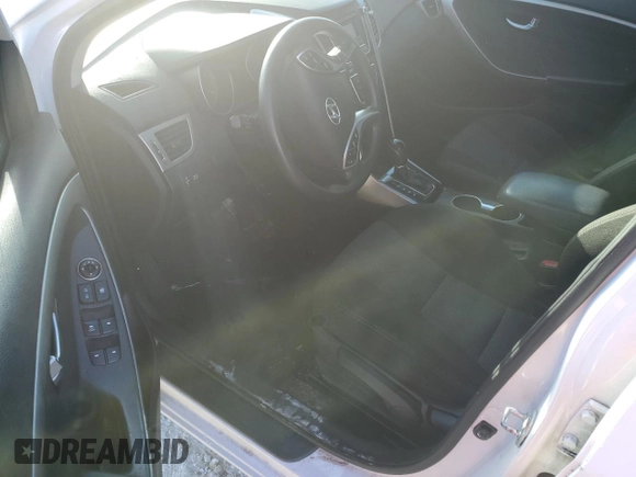 2013 Hyundai Elantra with VIN KMHD35LE4DU023756, listed as a Copart auction lot 77706604 with Not Provided miles and Salvage Title. Bid and sale history available at DreamBid. Image 8.