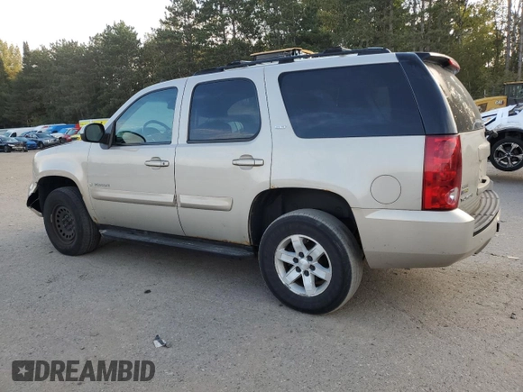 2007 GMC Yukon SLT with VIN 1GKFK13037J301361, listed as a Copart auction lot 73737044 with 271,585 mi miles and Clean Title. Bid and sale history available at carsss.com. Image 2.