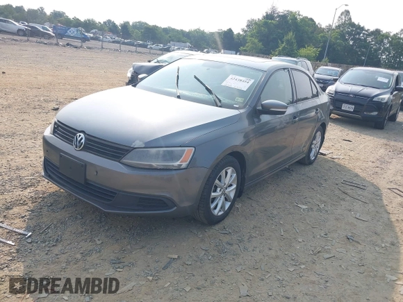 2011 Volkswagen Jetta SE с VIN 3VWDZ7AJ1BM352119, выставлен на аукционе IAAI как лот 42438454 с пробегом 120 328 миль миль и . История ставок и продаж доступна на DreamBid. Изображение 2.