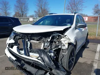 2017 Toyota RAV4 SE z VIN 2T3JFREV7HW668686, wystawiony jako IAAI lot #41832458 z przebiegiem 66 159 mil mil oraz . Historia ofert i sprzedaży dostępna na DreamBid. Obrazek 6.