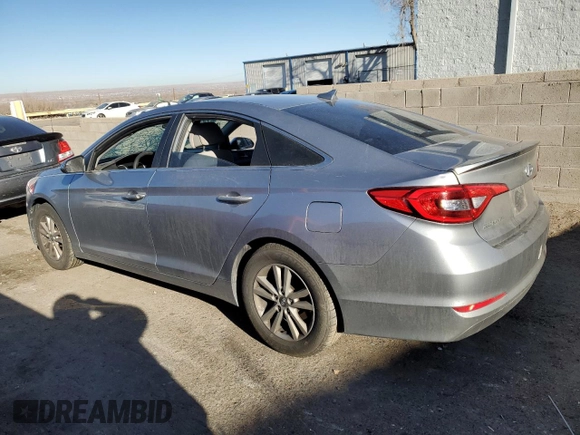 2015 Hyundai Sonata 2.4L SE with VIN 5NPE24AF7FH186609, listed as a Copart auction lot 46328055 with Not Provided miles and Salvage Title. Bid and sale history available at carsss.com. Image 2.