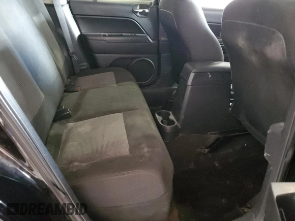 2016 Jeep Patriot Sport SE z VIN 1C4NJPBA4GD527530, wystawiony jako Copart lot #55836515 z przebiegiem 133 049 mil mil oraz Czysty tytuł • Clean title. Historia ofert i sprzedaży dostępna na DreamBid. Obrazek 10.