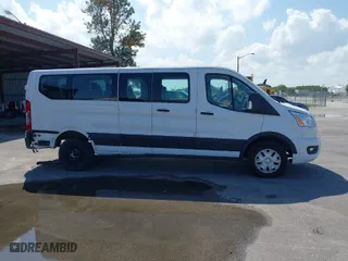 2020 Ford Transit Passenger Wagon XL with VIN 1FBAX2Y89LKA23229, listed as a IAAI auction lot 41937635 with 83,536 mi miles. Bid and sale history available at carsss.com. Image 13.