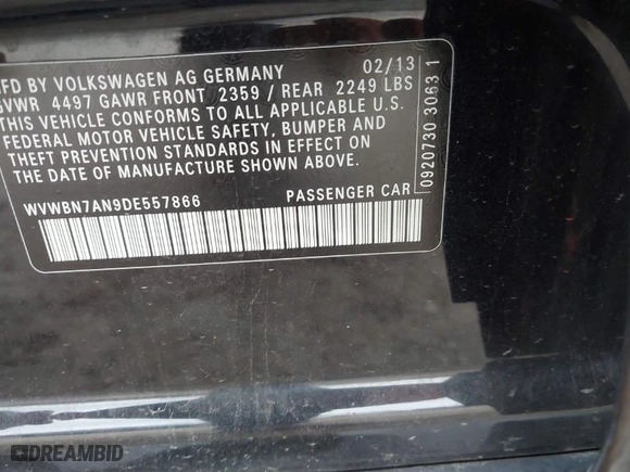 2013 Volkswagen CC Sport with VIN WVWBN7AN9DE557866, listed as a IAAI auction lot 41514038 with 175,975 mi miles. Bid and sale history available at carsss.com. Image 9.