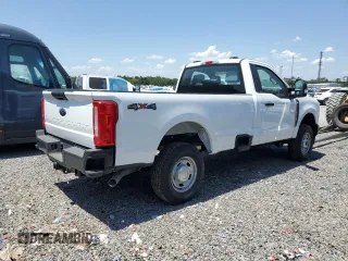 2024 Ford F-250 XL with VIN 1FTBF2BA8REC31544, listed as a Copart auction lot 53802115 with Not provided miles and Salvage title. Bid and sale history available at DreamBid. Image 3.
