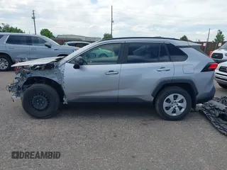 2019 Toyota RAV4 LE с VIN JTMF1RFV3KD029339, выставлен на аукционе IAAI как лот 42478021 с пробегом 48 451 миль миль и . История ставок и продаж доступна на DreamBid. Изображение 15.