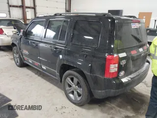 2014 Jeep Patriot Latitude with VIN 1C4NJPFA9ED887903, listed as a IAAI auction lot 41228274 with 82,225 mi miles and . Bid and sale history available at carsss.com. Image 3.