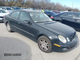 2007 Mercedes-Benz E-Class 3.0L with VIN WDBUF22X77B059176, listed as a IAAI auction lot 41703079 with 1 mi miles. Bid and sale history available at carsss.com. Image 1.