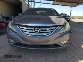 2011 Hyundai Sonata Limited z VIN 5NPEC4AC1BH285794, wystawiony jako Copart lot #57187475 z przebiegiem 166 499 mil mil oraz Czysty tytuł • Clean title. Historia ofert i sprzedaży dostępna na DreamBid. Obrazek 5.