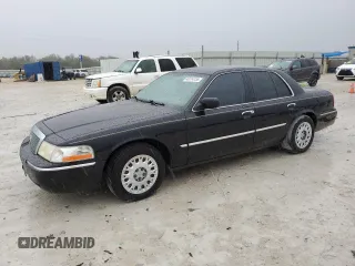 2004 Mercury Grand Marquis GS z VIN 2MEFM74W24X636561, wystawiony jako Copart lot #46114155 z przebiegiem 125 121 mil mil oraz Szkoda całkowita • Salvage title. Historia ofert i sprzedaży dostępna na DreamBid. Obrazek 1.