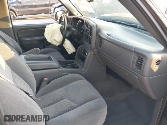2006 Chevrolet Silverado 1500 LT1 with VIN 2GCEC13T961184361, listed as a IAAI auction lot 40544079 with 152,774 mi miles. Bid and sale history available at carsss.com. Image 5.
