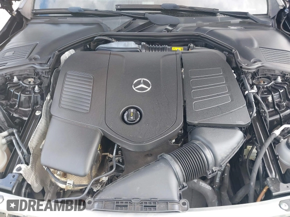 2022 Mercedes-Benz C 300 with VIN W1KAF4HB3NR042509, listed as a IAAI auction lot 41545611 with 24,121 mi miles and . Bid and sale history available at DreamBid. Image 10.