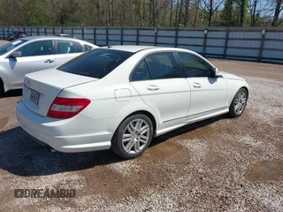 2009 Mercedes-Benz C-Class 3.0L Sport with VIN WDDGF54X39F279137, listed as a IAAI auction lot 41978124 with 139,658 mi miles. Bid and sale history available at carsss.com. Image 4.