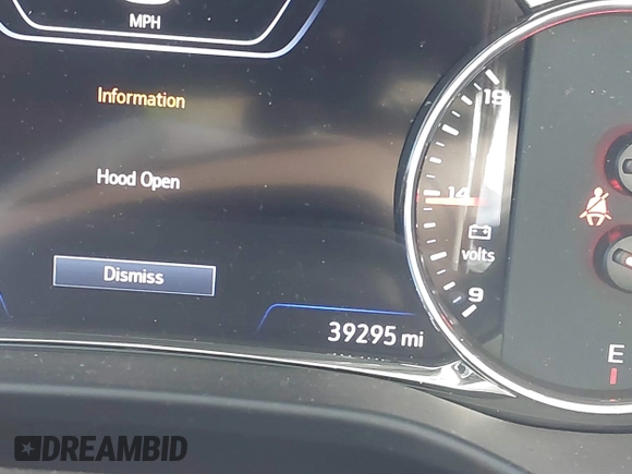 2020 GMC Acadia SLT with VIN 1GKKNMLS4LZ227985, listed as a IAAI auction lot 41864090 with 39,295 mi miles and . Bid and sale history available at DreamBid. Image 16.