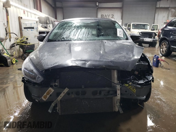 2018 Ford Focus ST with VIN 1FADP3L95JL325533, listed as a Copart auction lot 79940164 with 40,476 mi miles and Salvage Title. Bid and sale history available at DreamBid. Image 5.
