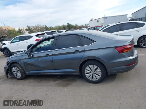 2019 Volkswagen Jetta S with VIN 3VWC57BU3KM018416, listed as a IAAI auction lot 42012423 with 117,832 mi miles and . Bid and sale history available at DreamBid. Image 14.
