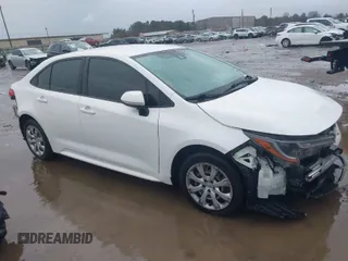 2020 Toyota Corolla LE with VIN JTDEPRAE9LJ097326, listed as a IAAI auction lot 41549785 with 155,892 mi miles. Bid and sale history available at carsss.com. Image 1.