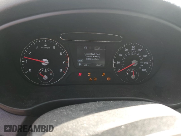 2020 Kia Sorento LX with VIN 5XYPGDA38LG655404, listed as a Copart auction lot 46668395 with 17,004 mi miles and Salvage Title. Bid and sale history available at carsss.com. Image 9.