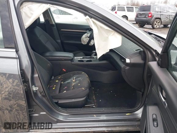2019 Nissan Altima 2.5 SV with VIN 1N4BL4DV5KC168351, listed as a IAAI auction lot 41942156 with 82,095 mi miles. Bid and sale history available at carsss.com. Image 5.