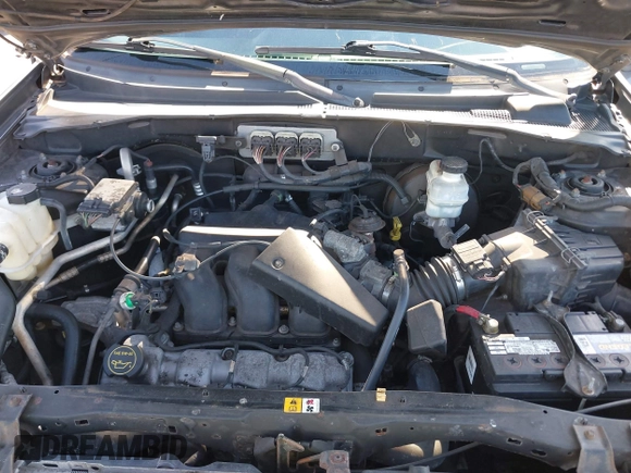 2006 Mercury Mariner Luxury with VIN 4M2YU57166KJ17723, listed as a IAAI auction lot 41818695 with 136,881 mi miles and . Bid and sale history available at DreamBid. Image 10.