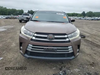 2017 Toyota Highlander Limited with VIN 5TDYZRFH0HS199280, listed as a Copart auction lot 58612645 with 159,282 mi miles and Salvage title. Bid and sale history available at DreamBid. Image 5.