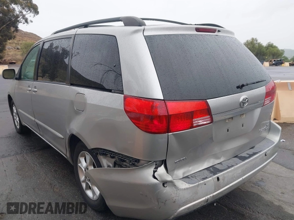 2005 Toyota Sienna XLE with VIN 5TDZA22C85S353310, listed as a IAAI auction lot 41546218 with 158,566 mi miles. Bid and sale history available at carsss.com. Image 3.