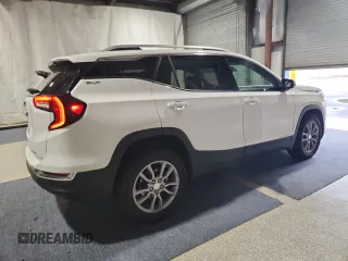 2024 GMC Terrain SLT with VIN 3GKALVEG2RL352063, listed as a Copart auction lot 64334175 with 29,027 mi miles and Clean title. Bid and sale history available at DreamBid. Image 3.