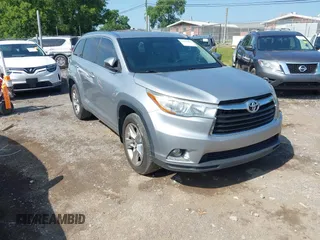 2015 Toyota Highlander Limited с VIN 5TDYKRFH1FS085631, выставлен на аукционе IAAI как лот 42512001 с пробегом 195 468 миль миль и . История ставок и продаж доступна на DreamBid. Изображение 1.