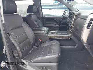 2014 GMC Sierra 1500 Denali z VIN 3GTU2WEC9EG310426, wystawiony jako IAAI lot #41616941 z przebiegiem 115 808 mil mil oraz . Historia ofert i sprzedaży dostępna na DreamBid. Obrazek 5.