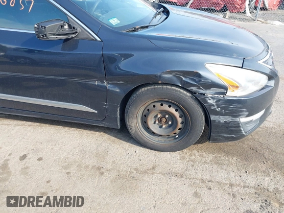 2015 Nissan Altima 2.5 z VIN 1N4AL3AP0FC124842, wystawiony jako IAAI lot #42066237 z przebiegiem 147 853 mil mil oraz . Historia ofert i sprzedaży dostępna na DreamBid. Obrazek 13.