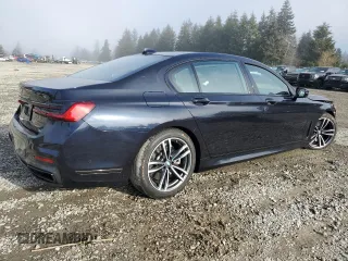 2022 BMW 7 Series 750i xDrive with VIN WBA7U2C07NCH32786, listed as a Copart auction lot 43028005 with 41,686 mi miles and Salvage title. Bid and sale history available at DreamBid. Image 3.