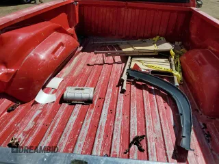 1996 Dodge Dakota z VIN 1B7GG23X1TS537628, wystawiony jako Copart lot #67980544 z przebiegiem 239 132 mil mil oraz Szkody całkowita. Historia ofert i sprzedaży dostępna na DreamBid. Obrazek 10.