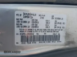 2003 Chrysler Town & Country LXi with VIN 2C4GP54L03R228442, listed as a IAAI auction lot 41886110 with 169,736 mi miles. Bid and sale history available at carsss.com. Image 9.