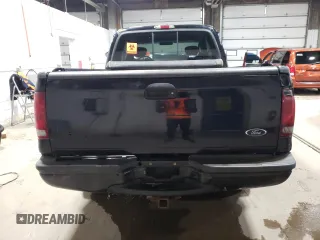 2003 Ford Super Duty F-250 XL with VIN 1FTNX21L73EA47023, listed as a Copart auction lot 81932114 with Not Provided miles and Salvage Title. Bid and sale history available at carsss.com. Image 6.