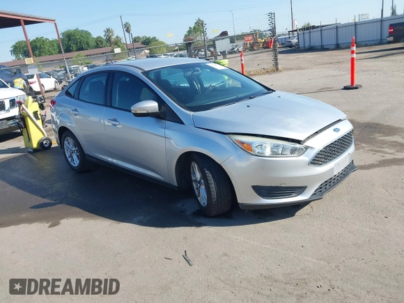 2016 Ford Focus SE with VIN 1FADP3F24GL230601, listed as a IAAI auction lot 41988130 with 176,366 mi miles. Bid and sale history available at carsss.com. Image 1.