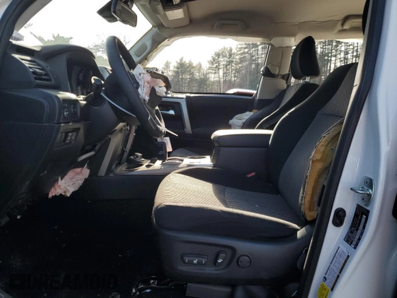 2023 Toyota 4Runner SR5 с VIN JTEMU5JR2P6142367, выставлен на аукционе Copart как лот 42366965 с пробегом 8 081 миль миль и На запчасти • Non repairable. История ставок и продаж доступна на DreamBid. Изображение 7.
