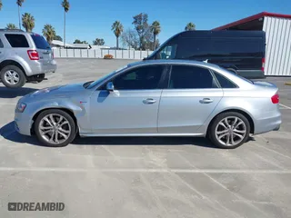 2015 Audi S4 Premium Plus with VIN WAUBGAFL2FA120068, listed as a IAAI auction lot 39620158 with 122,494 mi miles. Bid and sale history available at carsss.com. Image 14.