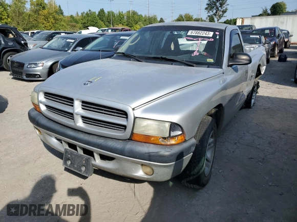 2001 Dodge Dakota with VIN 1B7FL26X01S275505, listed as a Copart auction lot 67882243 with 0 mi miles and Clean Title. Bid and sale history available at carsss.com. Image 1.