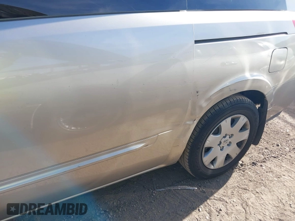 2005 Nissan Quest SE with VIN 5N1BV28U25N126993, listed as a IAAI auction lot 40958737 with 138,064 mi miles. Bid and sale history available at carsss.com. Image 6.