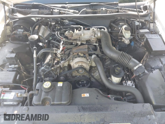 2002 Mercury Grand Marquis LS Premium with VIN 2MEFM75W82X642134, listed as a IAAI auction lot 42134033 with 252,295 mi miles and . Bid and sale history available at DreamBid. Image 10.