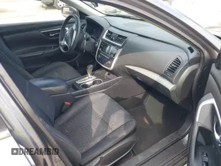 2016 Nissan Altima SR with VIN 1N4AL3AP4GC254415, listed as a IAAI auction lot 41905027 with 130,635 mi miles and . Bid and sale history available at DreamBid. Image 5.