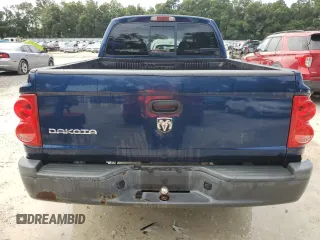 2006 Dodge Dakota ST with VIN 1D7HE28K16S505201, listed as a Copart auction lot 70400104 with 112,803 mi miles and Salvage Title. Bid and sale history available at carsss.com. Image 6.