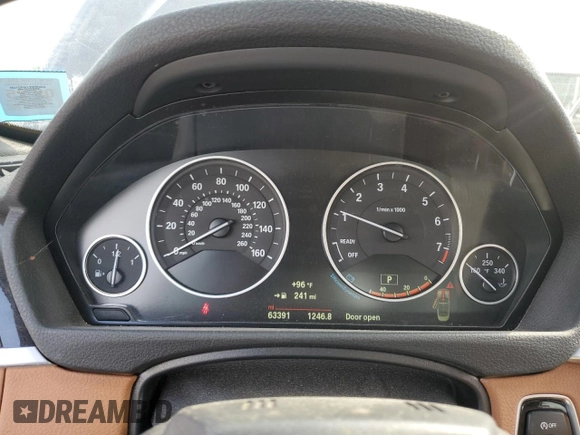 2015 BMW 4 Series 428i xDrive с VIN WBA3T1C56FP820789, выставлен на аукционе Copart как лот 65181495 с пробегом 63 391 миль миль и Списание • Salvage title. История ставок и продаж доступна на DreamBid. Изображение 9.