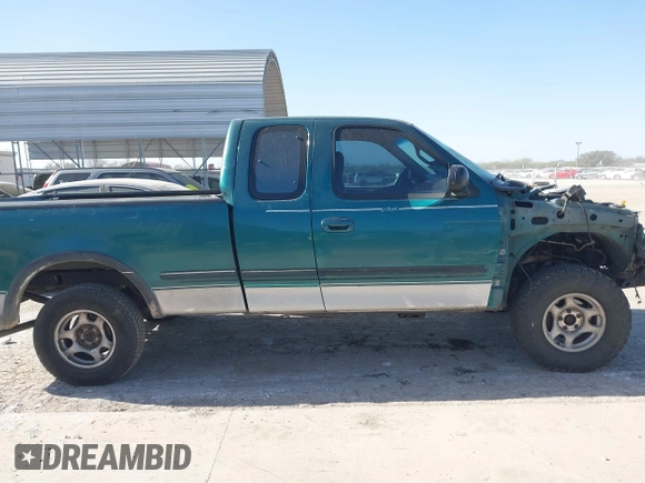 1997 Ford F-150 XL with VIN 1FTEX18L0VKC14651, listed as a IAAI auction lot 41228875 with 251,074 mi miles. Bid and sale history available at carsss.com. Image 14.