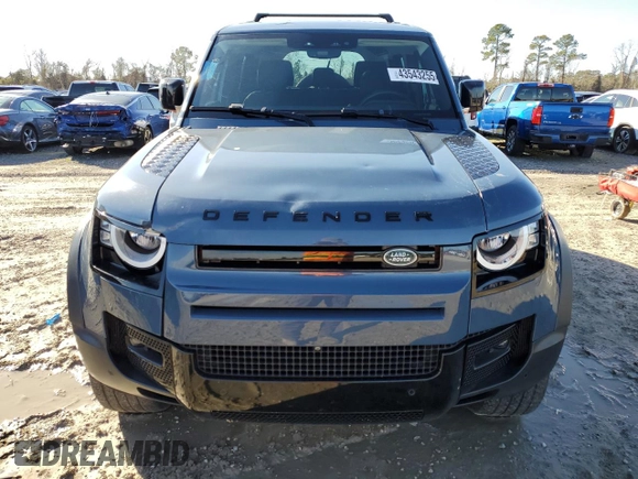 2023 Land Rover Defender S z VIN SALEJ7EX6P2159856, wystawiony jako Copart lot #43543255 z przebiegiem 20 281 mil mil oraz Szkoda całkowita • Salvage title. Historia ofert i sprzedaży dostępna na DreamBid. Obrazek 5.
