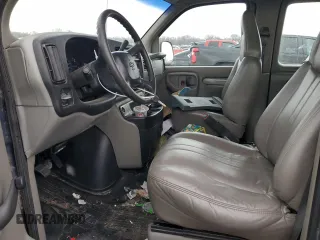 2001 Chevrolet Express with VIN 1GAHG39R911135984, listed as a Copart auction lot 84679794 with Not Provided miles and Salvage Title. Bid and sale history available at carsss.com. Image 7.